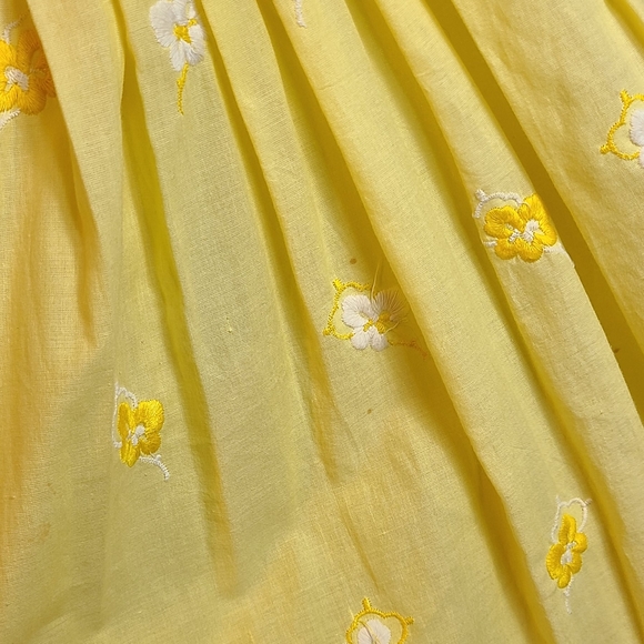 90s π» Betsey Johnson Embroidered daisies Sundress - Picture 11 of 11